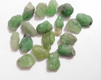 18 Pcs Green Tsavorite Garnet Crystal: 9-12mm Rough, Loose Gemstones