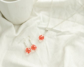 RED REAL FLOWER Jewelry Set - Matching Earrings and Necklace - Wildflower Pressed Flower Jewelry - Lightweight Glass Jewelry