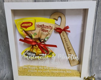 Hochzeit Geschenk individuell und personalisiert Bilderrahmen Buchstabensuppe inkl. Gravur