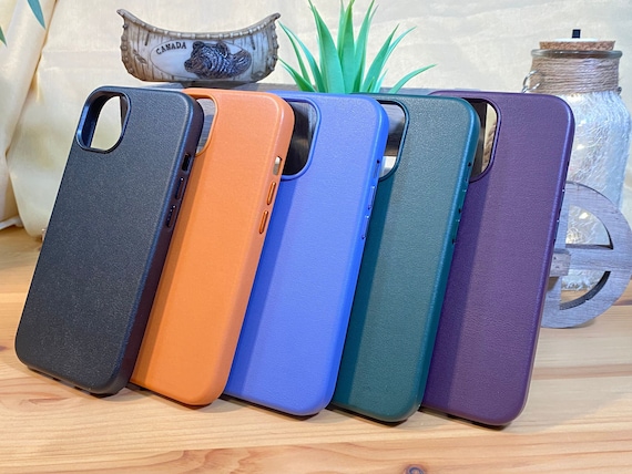 iPhone 12 Pro Leather Case (Magnet Enabled)