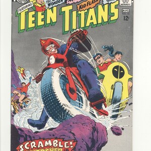 Teen Titans  #10  fine &quot;Nick Cardy Artwork&quot;
