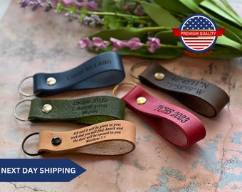 Gegraveerde sleutelhouder, gepersonaliseerde sleutelhanger, cadeau voor papa, aangepaste sleutelhanger, lederen sleutelhanger, eerste vaders dagcadeau, nieuwe papa sleutelhanger