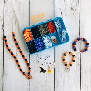 DIY Craft Kit for Kids, Personalized Craft Box, Halloween Crafts for Kids, Halloween Activities, Halloween Jewelry, Bracelet Kids Name
