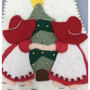 PDF Pattern Singing under the tree - instant download - Dutch - English image 5