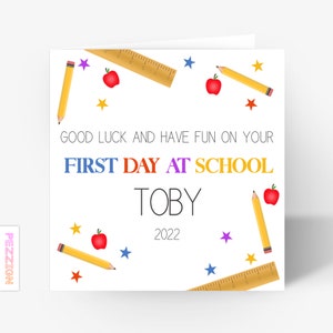 Tarjeta personalizada de primer día en la escuela para hijo, hija, nieto, nieta, tarjeta de buena suerte, tarjeta de regreso a la escuela, escuela primaria