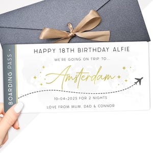 Cadeau personnalisé avec une carte d'embarquement : révélation surprise pour les fêtes, billet d'avion pour un anniversaire, cadeau de Noël