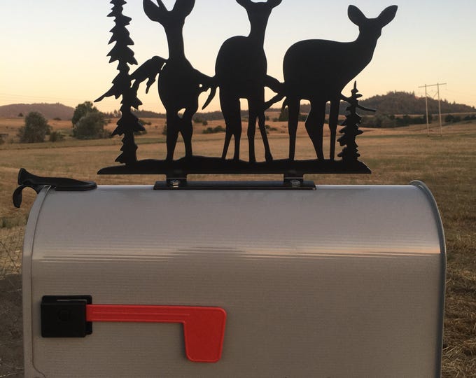 MAILBOX TOPPER | Spike & Friends