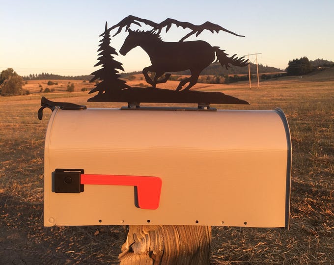 MAILBOX TOPPER | Mustang | Horses