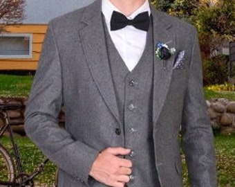 stylish dark grey 3piece suit for men, customized suit for groom and groomsmen, prom suit, dinner suit, men's wedding suit, party wear suit