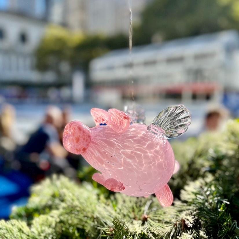 Flying Pigs, Hot Sculpted Hand Blown Glass Ornaments,pink Orbs