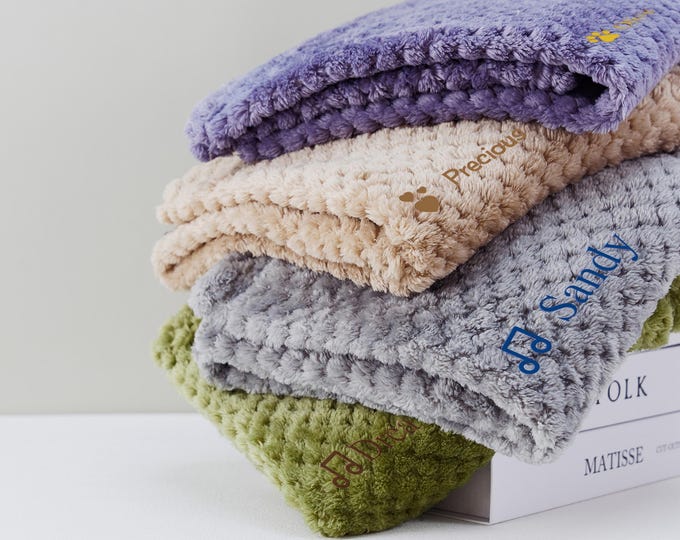 Personalized Embroidered Pet Name Blanket,Handmade Dog Blanket With Name,Custom Name Blanket ,New Puppy Gift,Ideal Gift for Dog Lovers