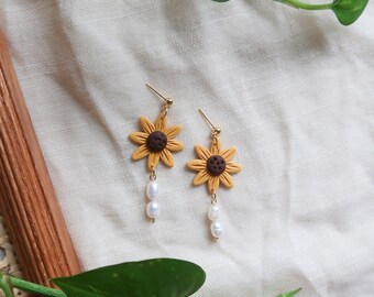 Sunny Pearls || Handmade Polymer Clay Earrings