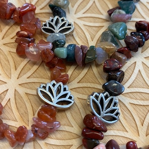 Crystal Piece Lotus Flower Natural Beaded Bracelet for Women