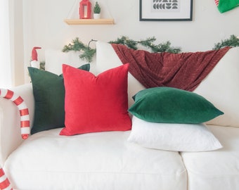 Christmas Set – Pack of 4 Decorative Throw Pillow Covers (18” x 18”) - Red/Green