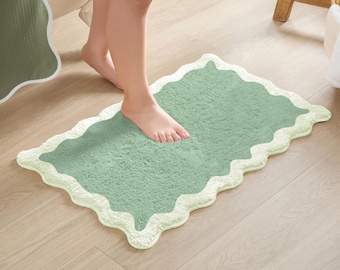Nereida Bath Mat – Scalloped Design Microfiber Absorbent Non Slip Rug (Sage)