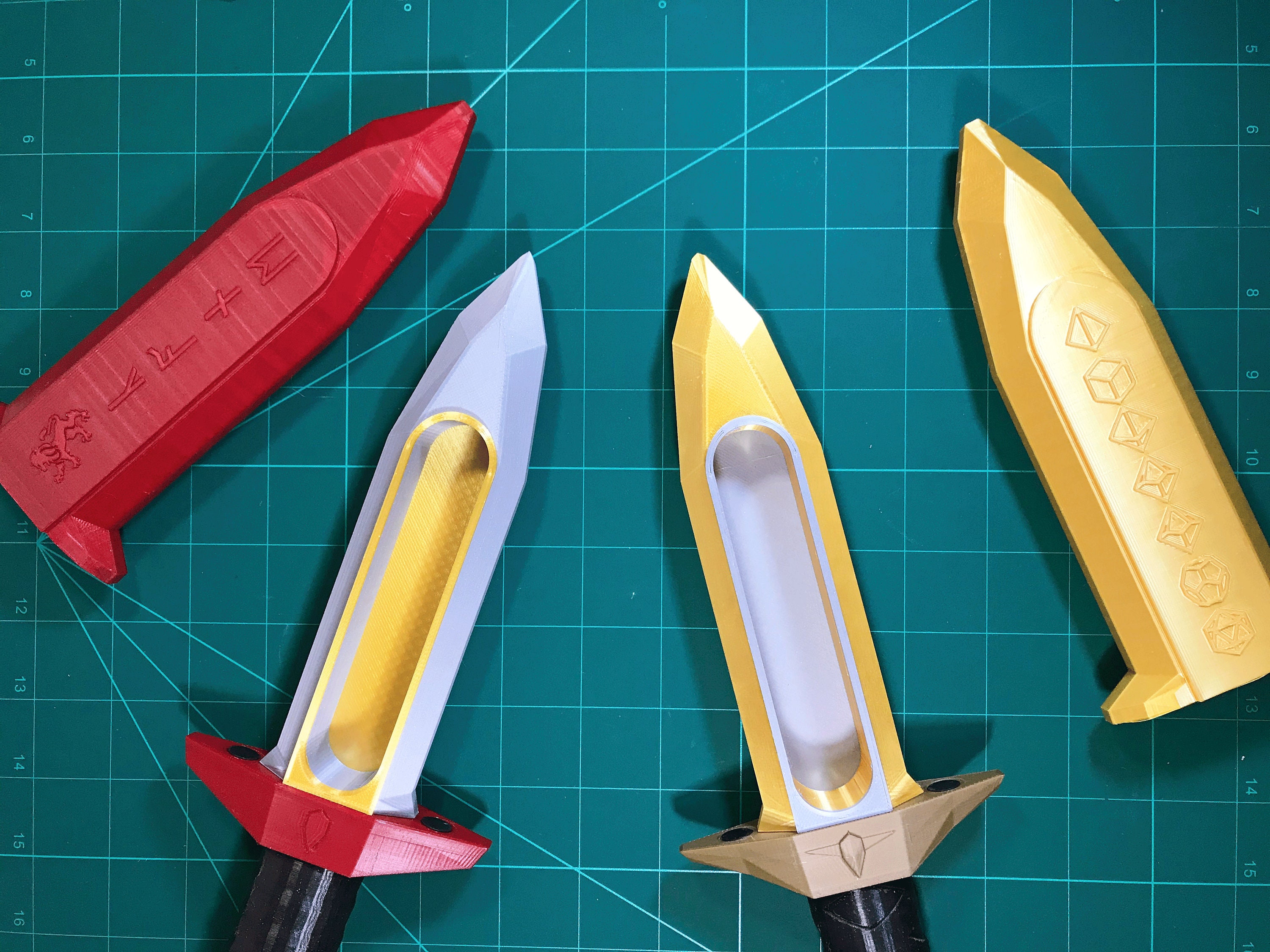 FULLY CUSTOM Dagger Dice Box 3D Printed Engraving Etsy