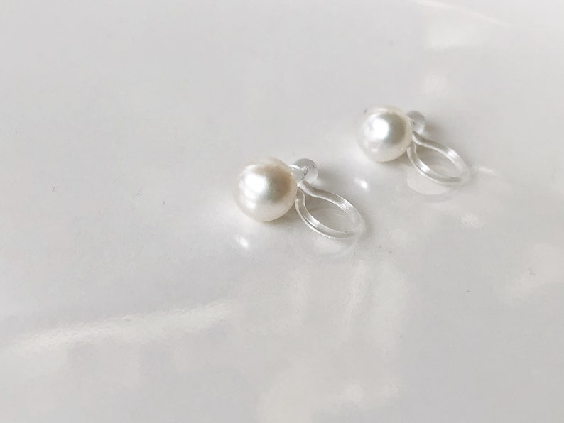 White freshwater pearl Clip on Earrings, non-pierced earrings, Gift for her image 2
