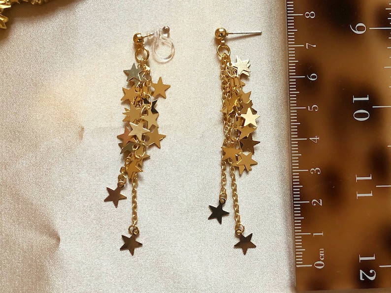 Vintage style gold star Earrings, delicate Clip on dangle pendant, Gift for her image 3