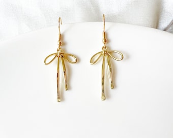 Vintage style gold bow Earrings, delicate Clip on dangle pendant, Gift for her