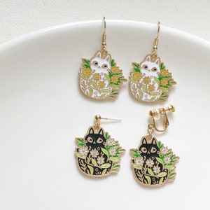 Lindos pendientes con forma de planta de flor de gato en blanco y negro, pendientes de gatito, lindo regalo hecho a mano para ella