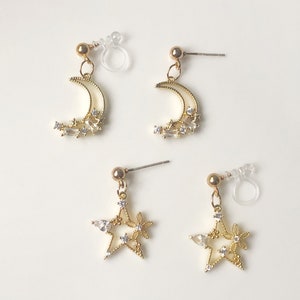 Zarte Mond & Stern Ohrringe mit Zirkon | Celestial Ohrstecker oder Clip-On | Geschenk für Sie | Gold Minimalist Schmuck