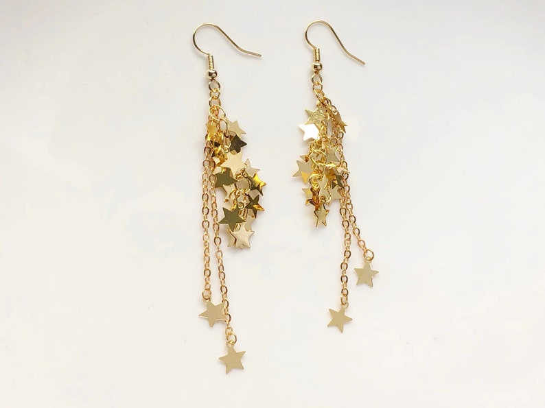 Vintage style gold star Earrings, delicate Clip on dangle pendant, Gift for her image 2