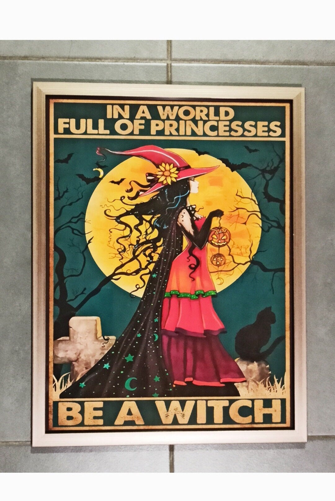 Poster en Toile ou Tableau. Dans Un Monde Rempli de Princesses, Sois Une Sorcière | Magie, Witch, Vi