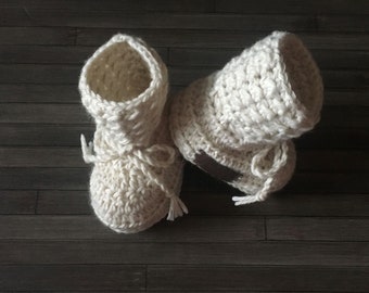 CROCHET PATTERN - Grayson - Textured Baby Booties Boots Bootys DK/8 Ply