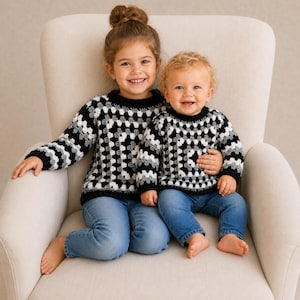 Schema per uncinetto - Modello per maglione da neonato/bambino con motivo a quadrati della nonna (0-12 anni), filato DK 8 capi
