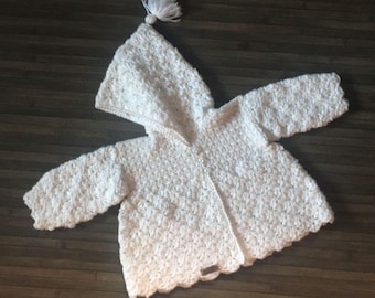 Padrão de crochê - Moletom com capuz de cereja para bebê, tamanho (6 a 12 meses), fio DK 8 Ply