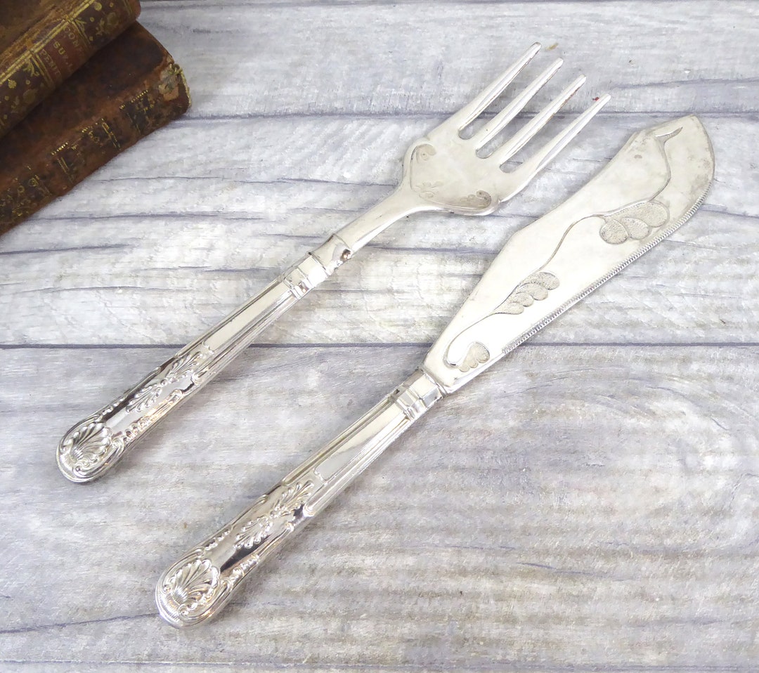 Vintage Kings Style Fish Fork and Knife Set Electro Plate on Zinc English Made mayell Etsy