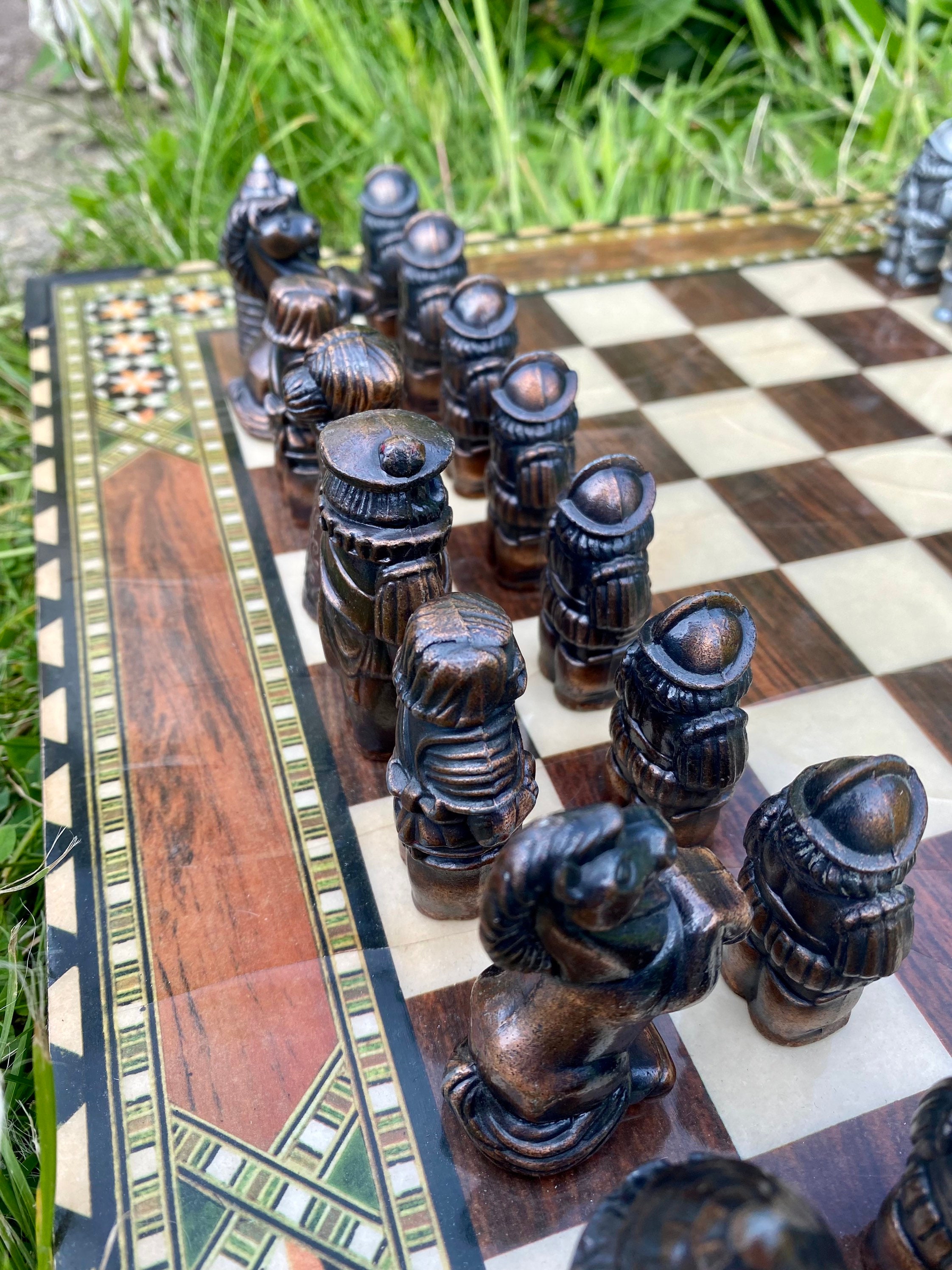 Buy Vintage Chess Set With Resin Board and Metal Pieces / Ajedrez