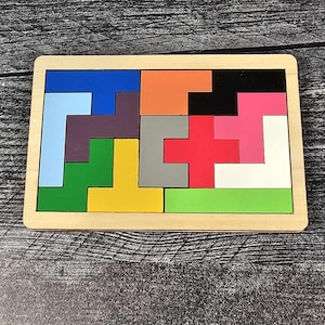 Pocket Pentominoes Puzzle | Brain Teaser | Fidget Toy |  Wooden Game | Difficult Puzzle