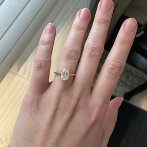 Oval Engagement Ring in Solid Gold / Moissanite Engagement Rings / 4-Prong Solitaire Moissanite Ring /  Promise Ring