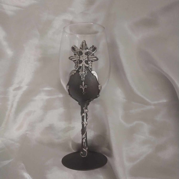 Resident Evil Village Wine Goblet Wine Glass  Birthday Gift Gamer Gift  Black Silver or Gold Gothic