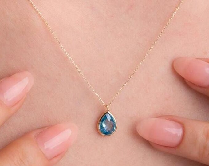 14K Gold Aquamarine Pear Shaped Necklace