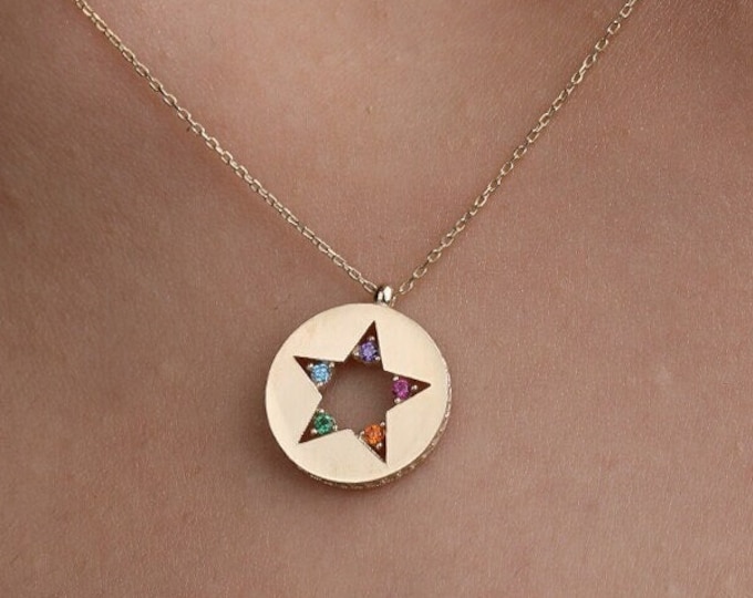 14K Gold Coin Star Pendant