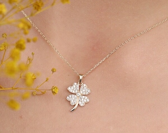 14K Cz Gold Shamrock Clover Necklace