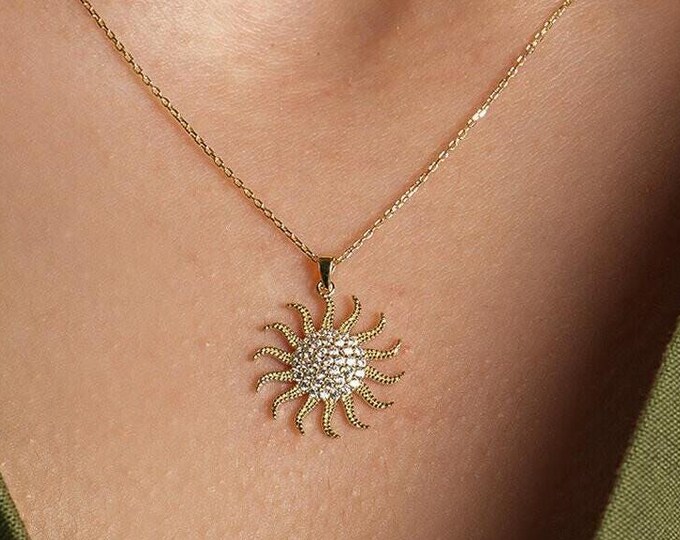 14K Gold Cz Sun Pendant Necklace