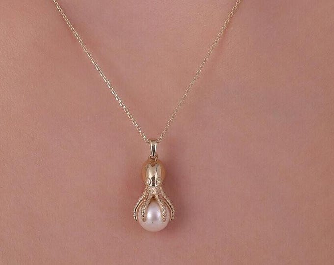 14K Gold Octopus Pearl Necklace