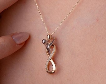 Romantic Couple Hug Necklace
