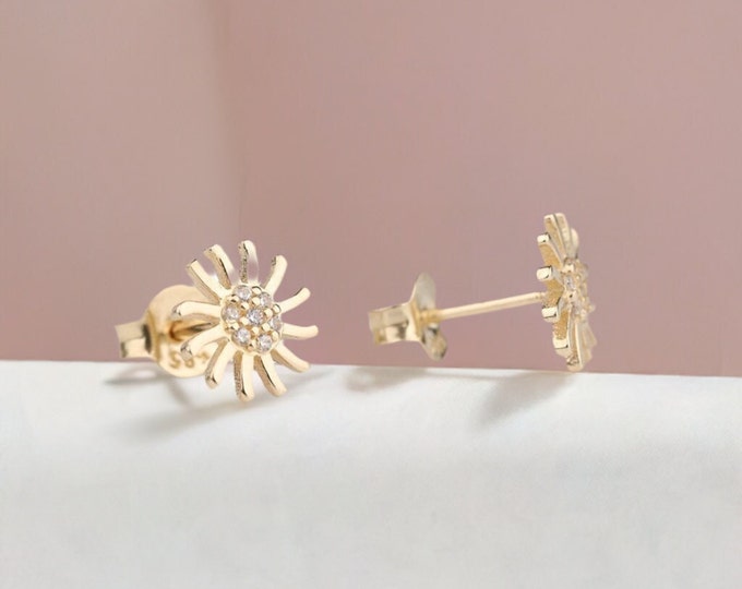 14K Gold Sun Stud Earrings