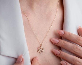14K Gold Cz Snowflake Necklace