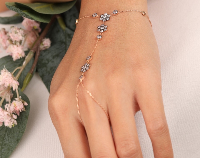 14K Gold Hand Chain Bracelet/ Vintage Flower Link Hand Chain Bracelet / Boho Ring Bracelet/ Rose Gold Finger Ring Bracelet/ Bridal Gift