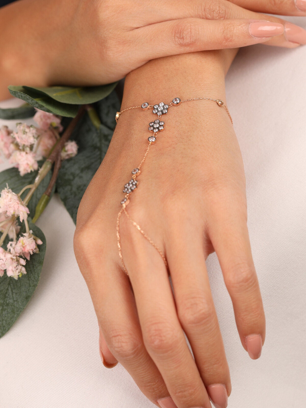 Womens Gold Bracelet On Girls Hand Stock Photo 1282719544 | Shutterstock