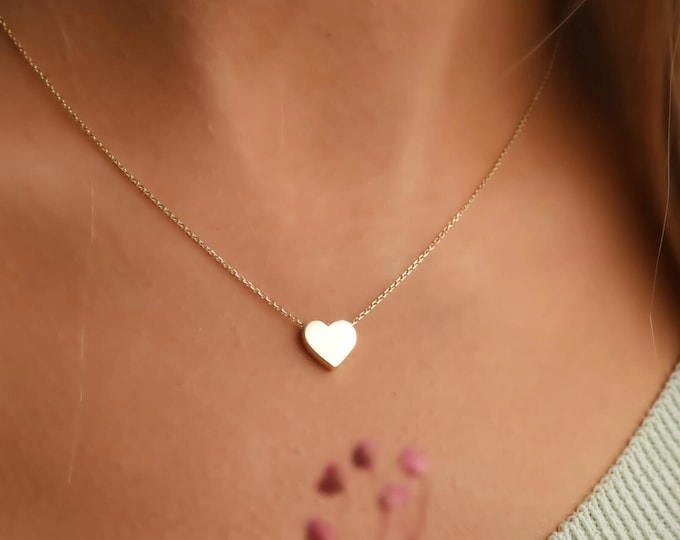 14K Gold Heart Engravable Necklace
