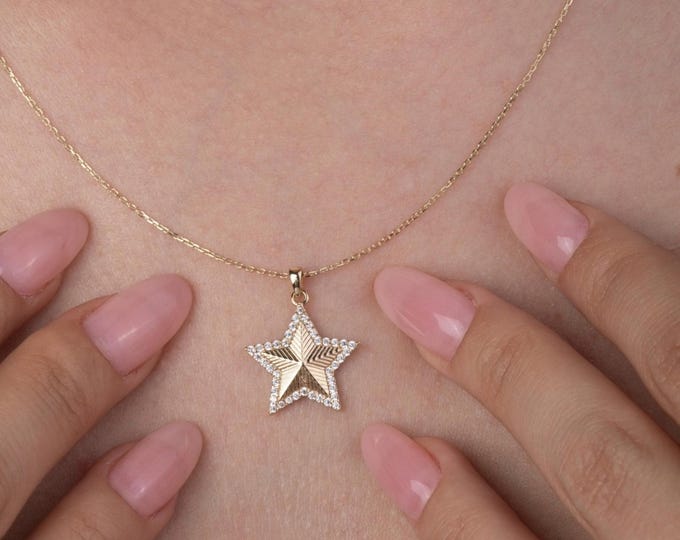 14K Gold Cz Star Pendant Necklace