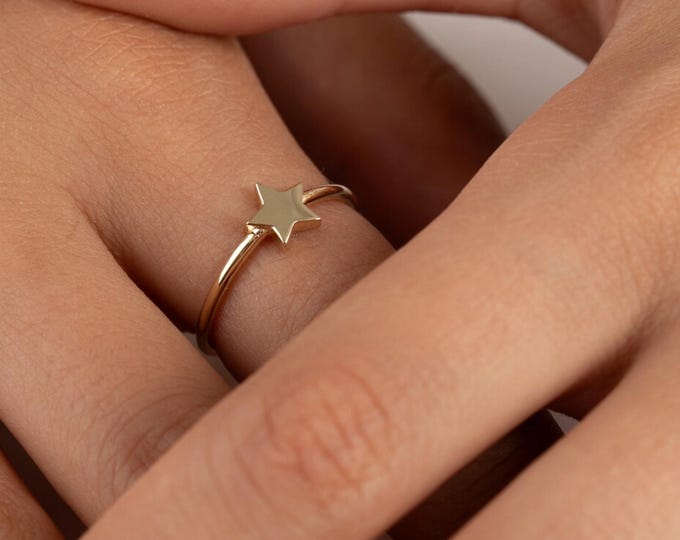 Personalized Gold Star Initial Ring