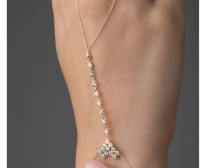Stunning Gold Hand Chain Bracelet W/Cz