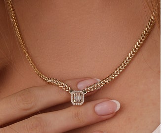 14K Gold Chevron Herringbone W/ Baguette